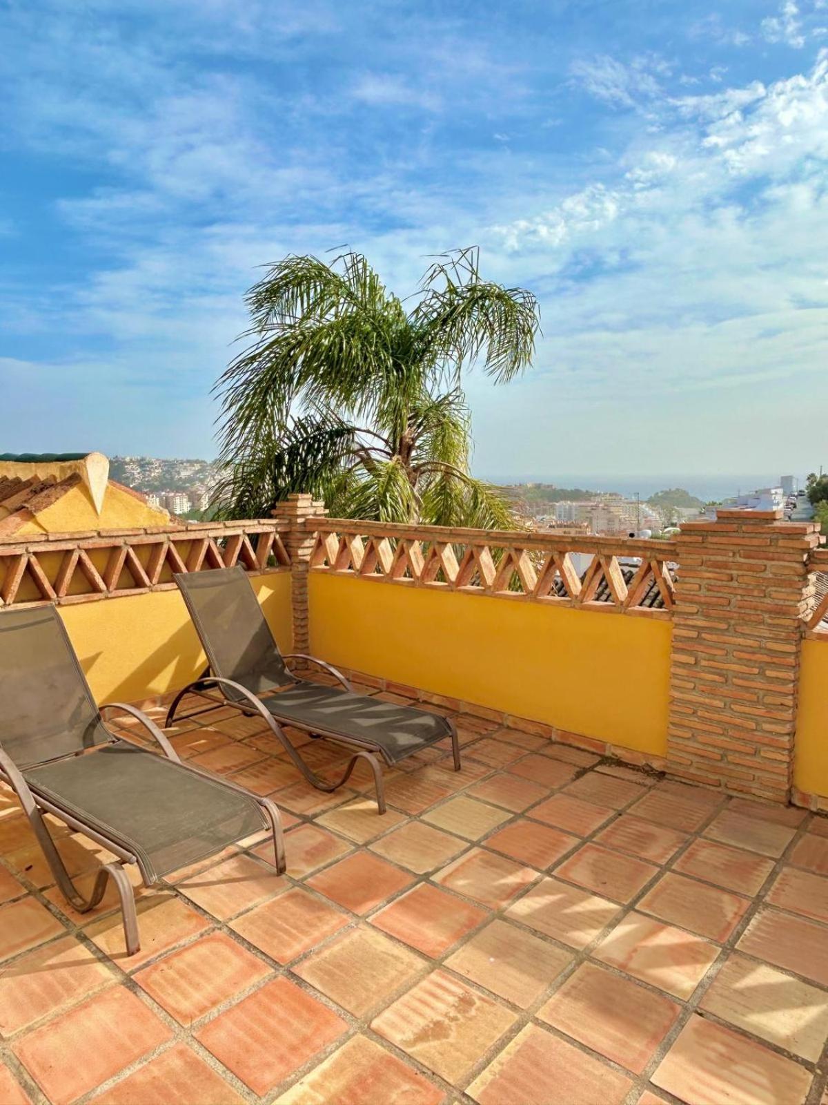 Chalet Con Piscinas Y Vistas De Ensueno Almuñécar Εξωτερικό φωτογραφία