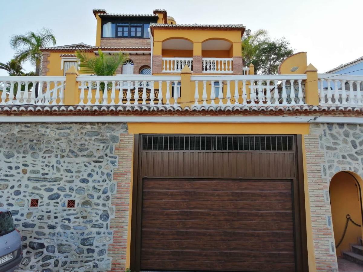 Chalet Con Piscinas Y Vistas De Ensueno Almuñécar Εξωτερικό φωτογραφία