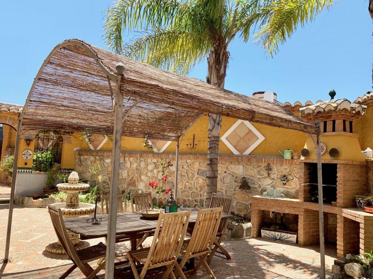 Chalet Con Piscinas Y Vistas De Ensueno Almuñécar Εξωτερικό φωτογραφία