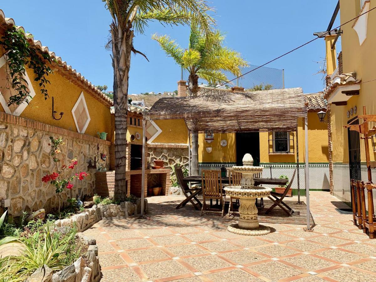 Chalet Con Piscinas Y Vistas De Ensueno Almuñécar Εξωτερικό φωτογραφία